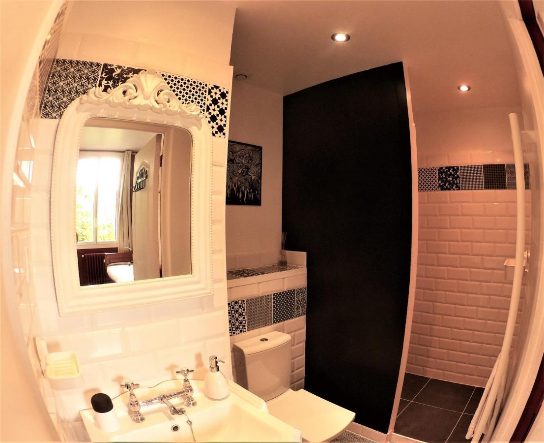 La Villa Carcassonne, piscine chauffée, Cité à 600m, Clim, Parking, Borne VE Exterior foto